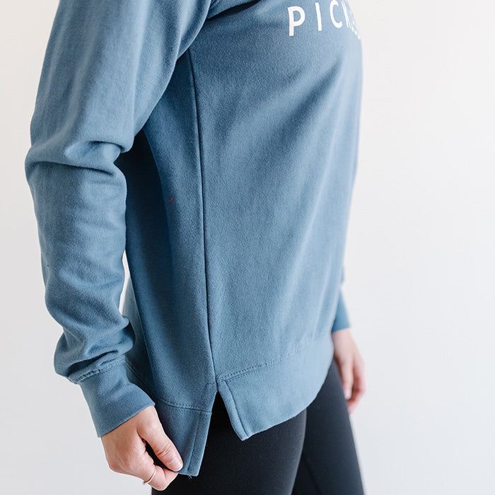 Apres Pickleball Women's Crewneck Sweatshirt Hem Blue